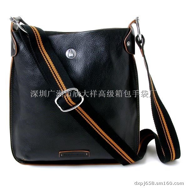 胸包真皮,胸包斜挎包,女士胸包,胸包真皮,胸包.