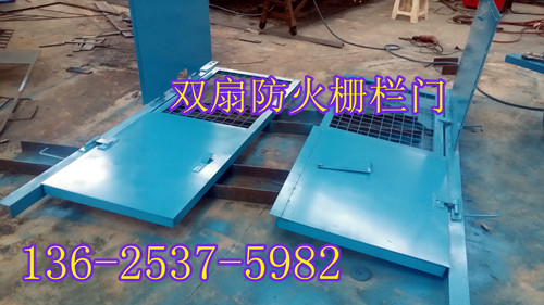 双扇防火栅栏门中图_副本.jpg